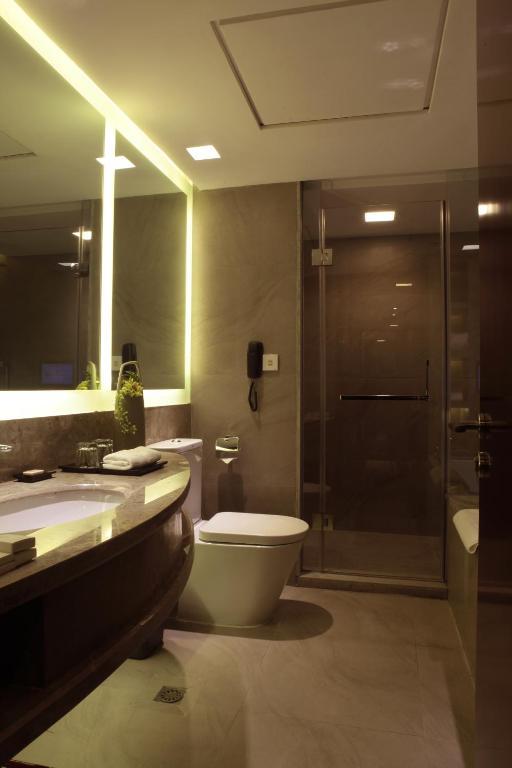 Fortune Century Hotel Zhuhai Bagian luar foto